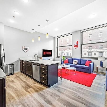 Appartement 2Br Unit In The Heart Of Dt With View Of Playhouse Square, Pool & Gym Access- 305 à Cleveland Extérieur photo